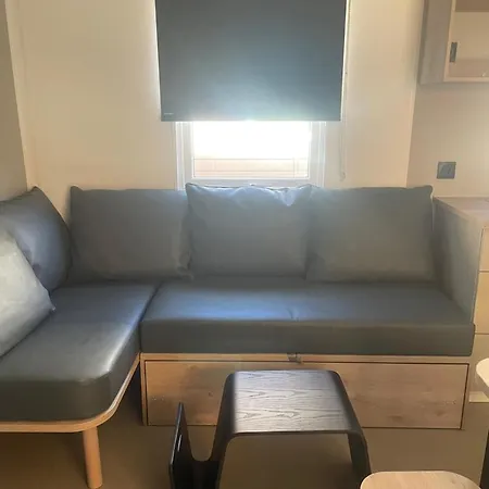 Mobil-home Neuf 6 A 8 Pers Au Les Palmiers, Campsite Hyeres