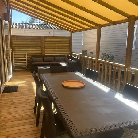 Mobil-home Neuf 6 A 8 Pers Au Les Palmiers, Campsite Hyeres